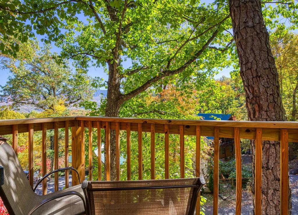 Four Bears Den Villa Gatlinburg Buitenkant foto