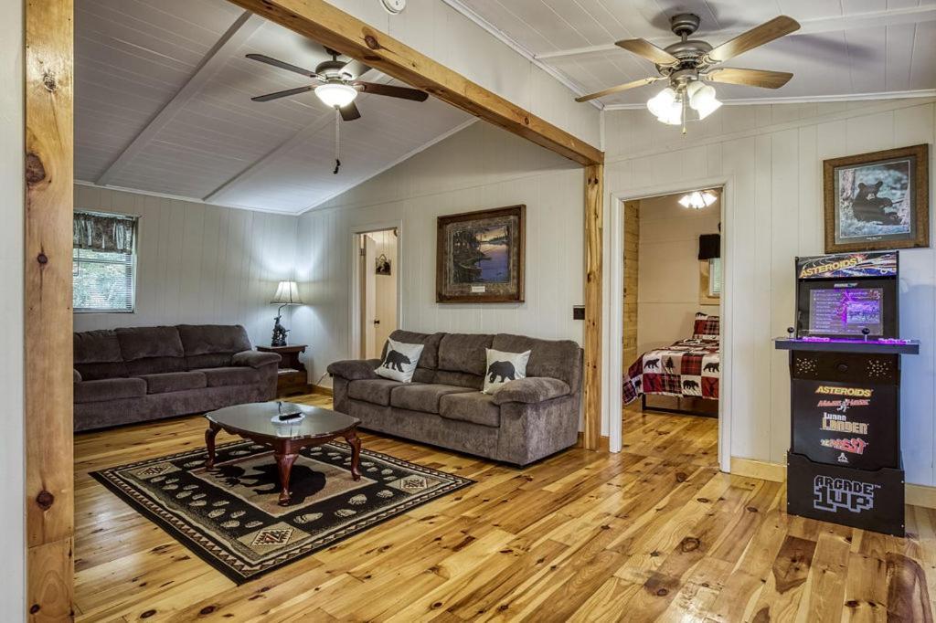 Four Bears Den Villa Gatlinburg Buitenkant foto